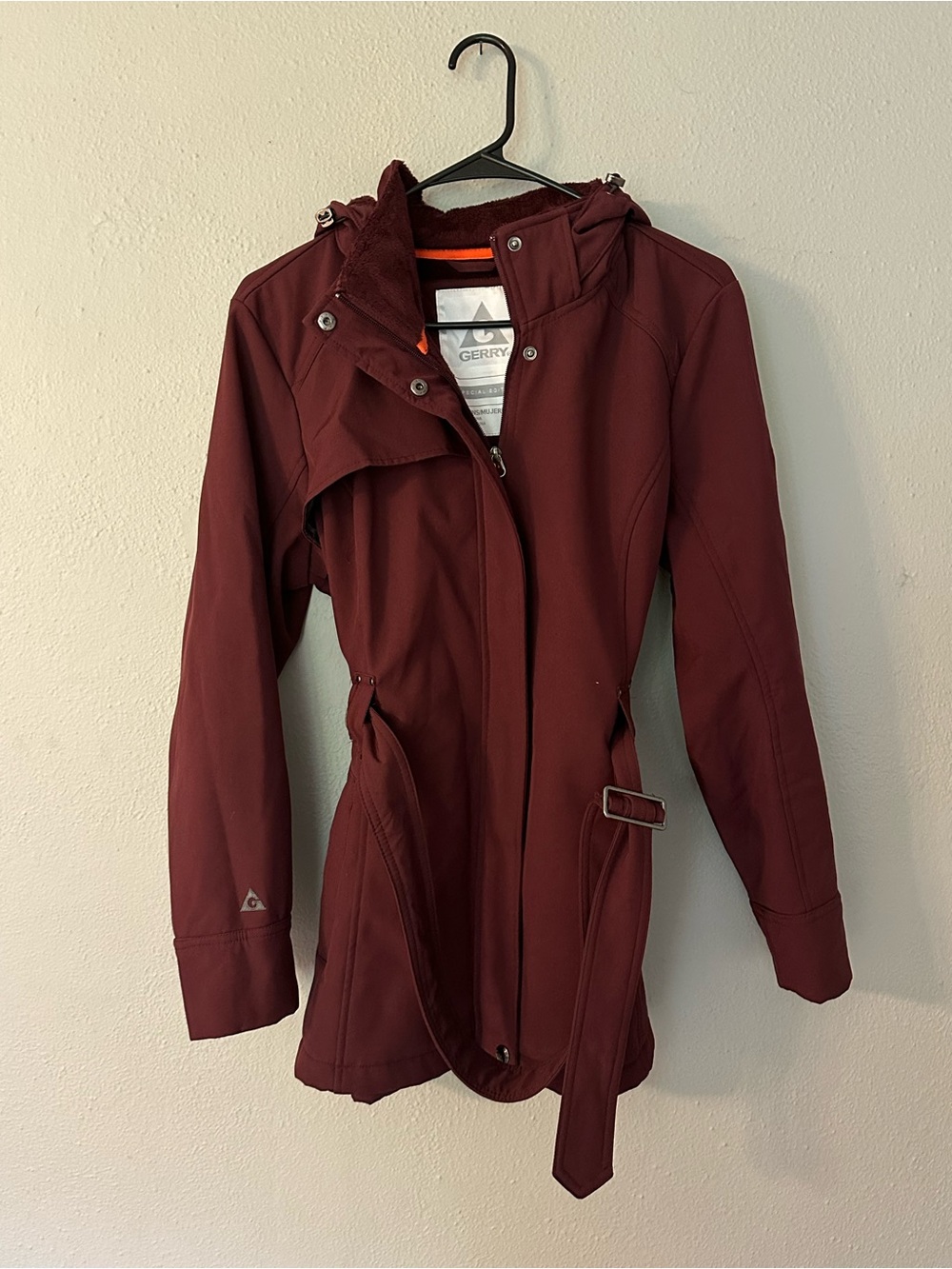 Gerry Hooded Belted Jacket in Burgundy Size Medium